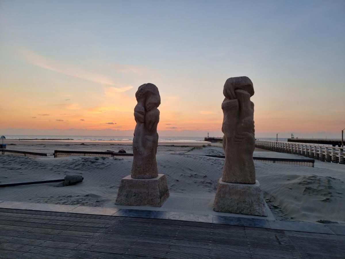 Surfin Villa Koksijde Exteriör bild